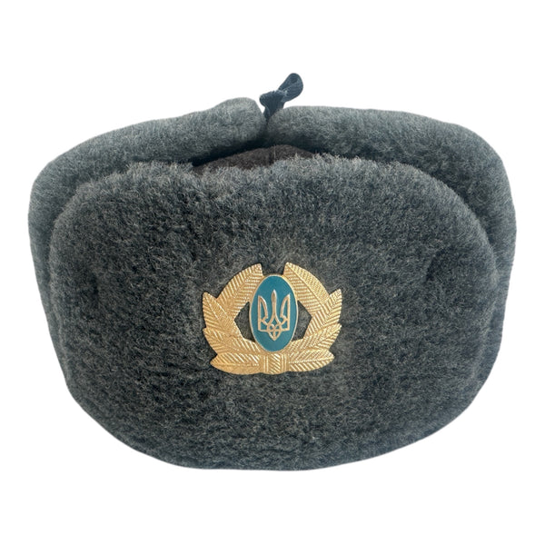 Soviet-Style Ushanka Trapper Hat – Grey Faux Fur Vintage Ukrainian Badge
