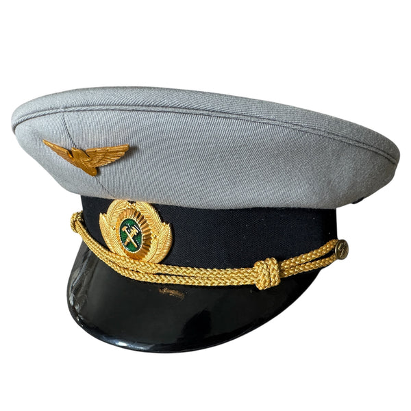 Postsowjetisches ukrainisches Militäroffiziersuniform-Metallabzeichen mit Schirmmütze