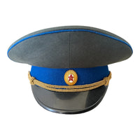 Sowjetische KGB-Offizierparade der UdSSR, russische Militäruniform, Schirmmütze, Schirmmütze 