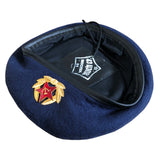 Sowjetischer RKKA-Stil, russische Armeeuniform, blaues Militär-Damen-Baskenmütze, Mützenabzeichen