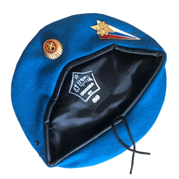 Echte russische Armee-Paradeuniform, blaues VDV-Fallschirmjäger-Baskenmützen-Mützenabzeichen